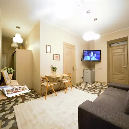 Oldtown / New House + Elevator * Riga