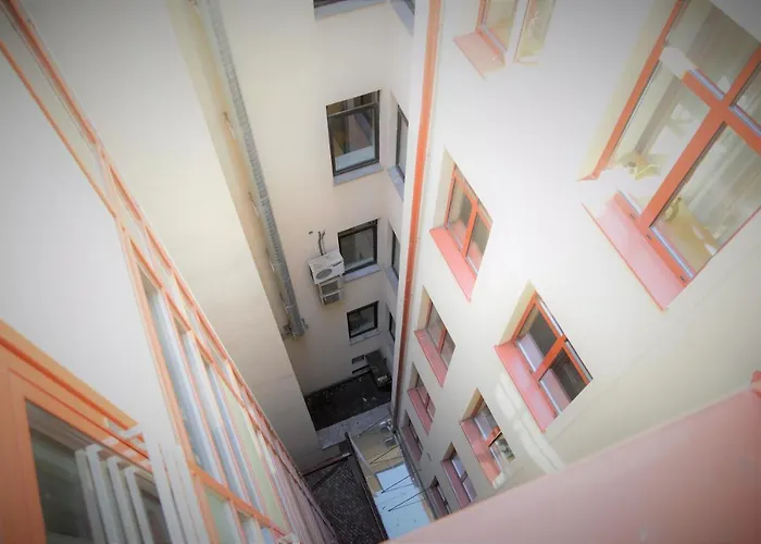 Quiet Old Town With Elevator Access Riga